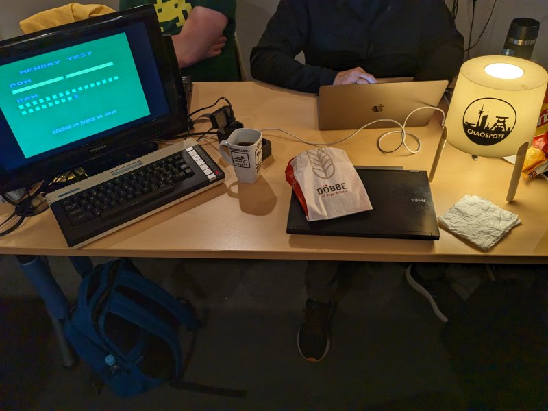 Wohlfühlatmosphäre_8-Bit_Atari-Computern.jpg Wohlfühlatmosphäre_8-Bit_Atari-Computern.jpg